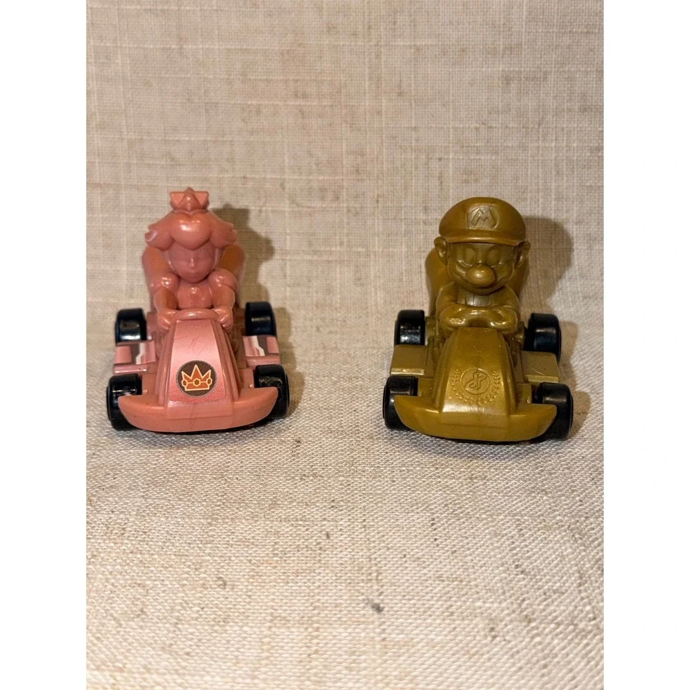 Nintendo Gold Mario Kart 8 Deluxe Happy Meal Toys Pink Gold Peach Nintendo